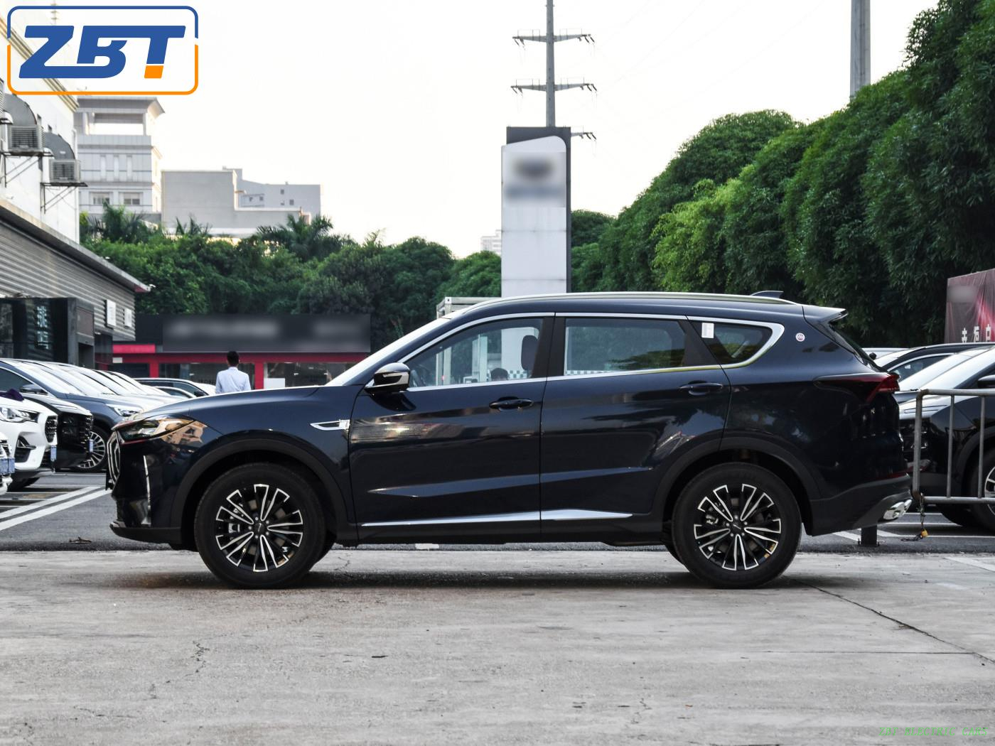 Chery Jetour x70 Plus Бензиновый внедорожник