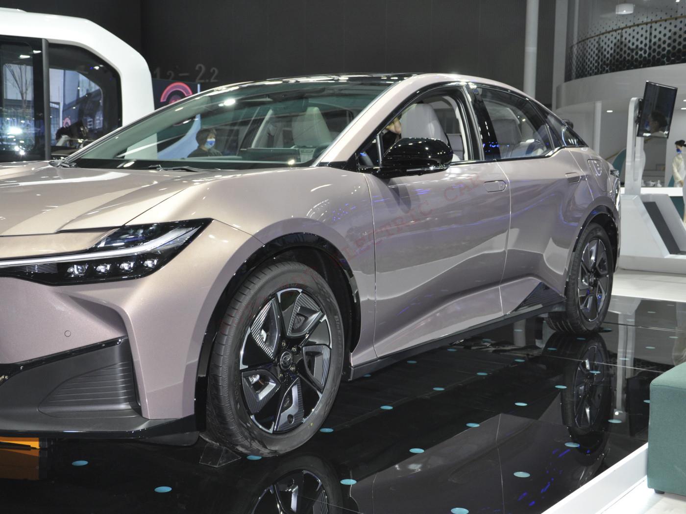 ТОЙОТА бЗ3 Х09