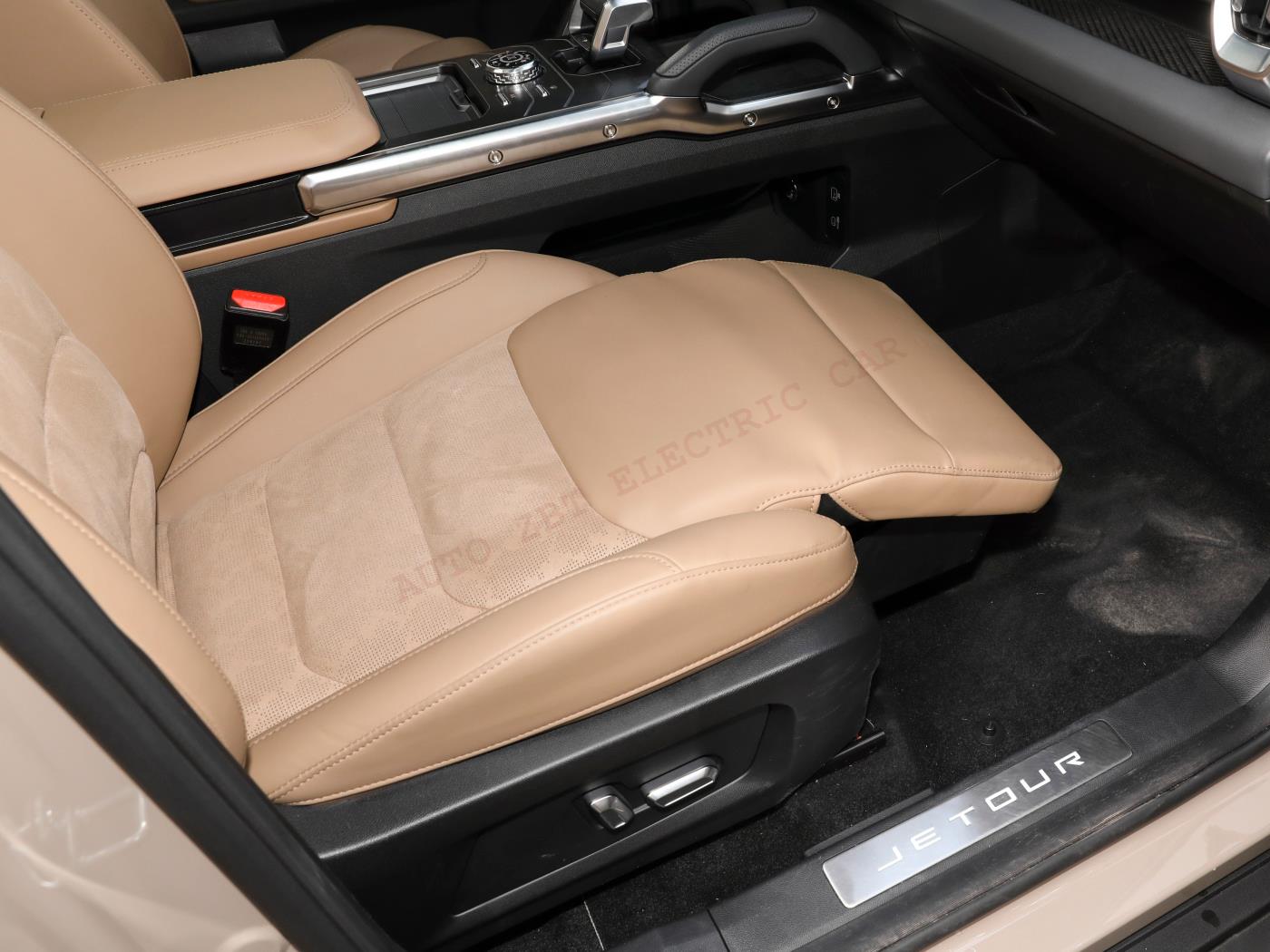 Джетур Путешественник X25