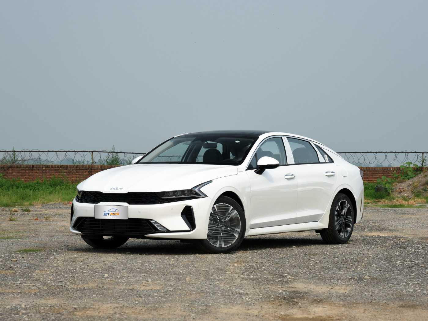 КИА К5 W01