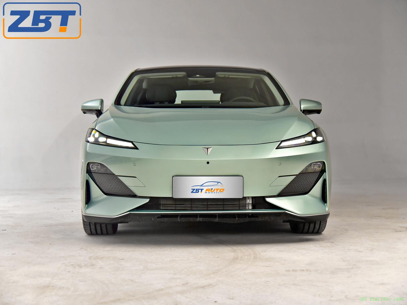 Электрический седан Changan Shenlan SL03