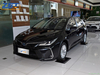 Бензиновый седан Toyota Corolla