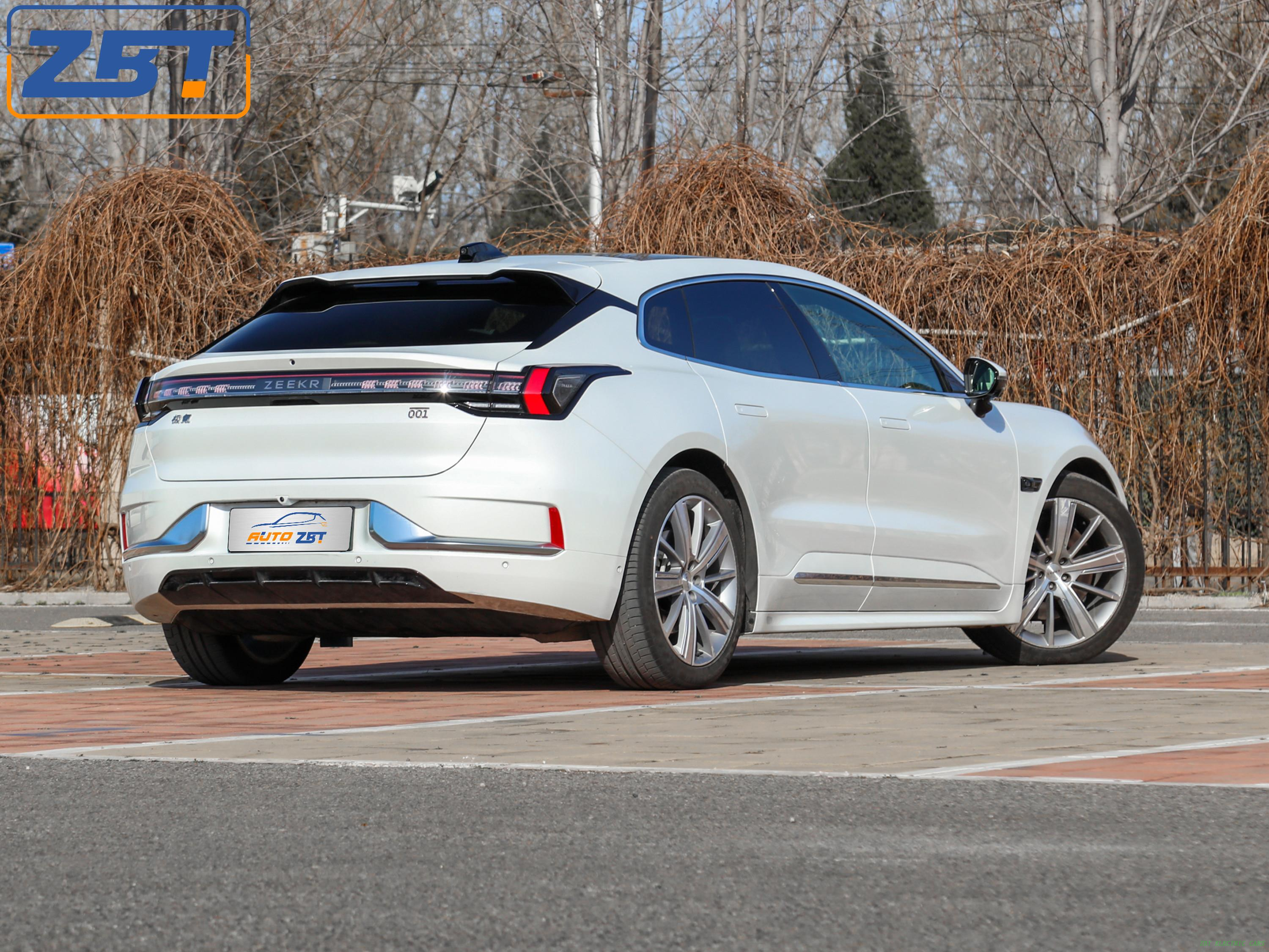 Zeekr 001 Электрический седан