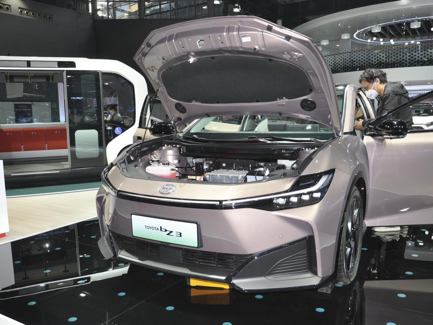 ТОЙОТА бЗ3 Х01