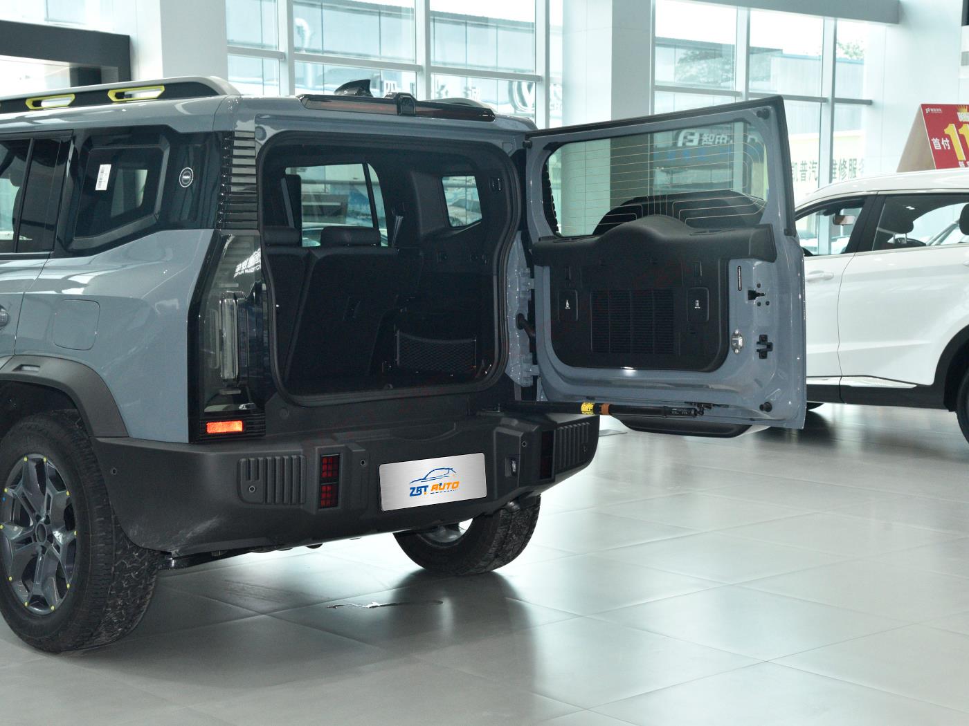 Джетур Путешественник X33