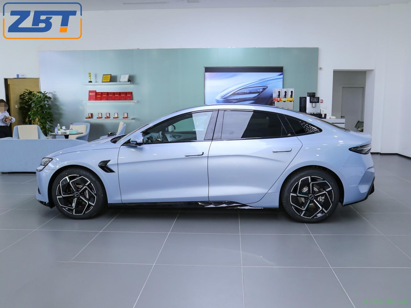 Электрический седан BYD Seal Haibao