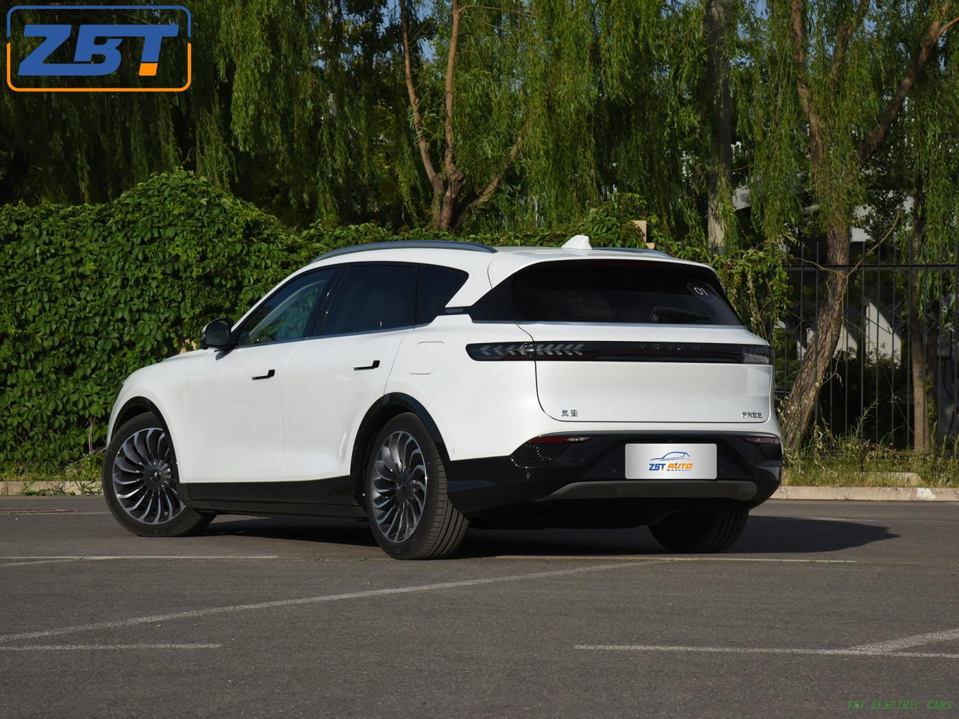 Электрический внедорожник Voyah Free