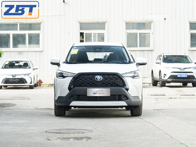 Бензиновый внедорожник Toyota Corolla Ruifang Cross