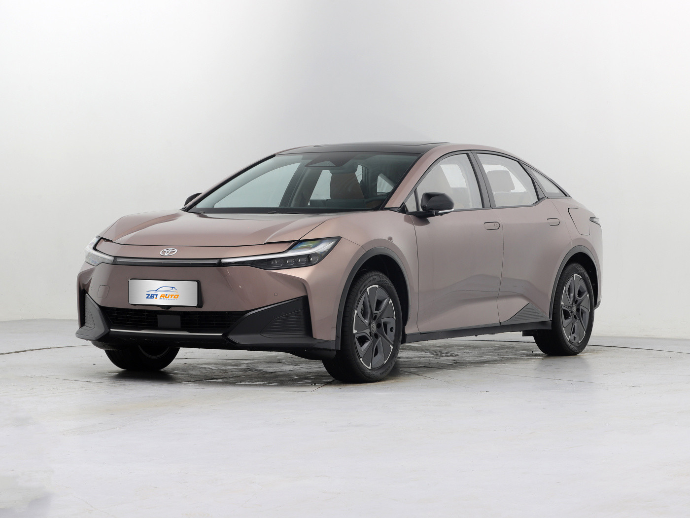 ТОЙОТА bZ3 GG01