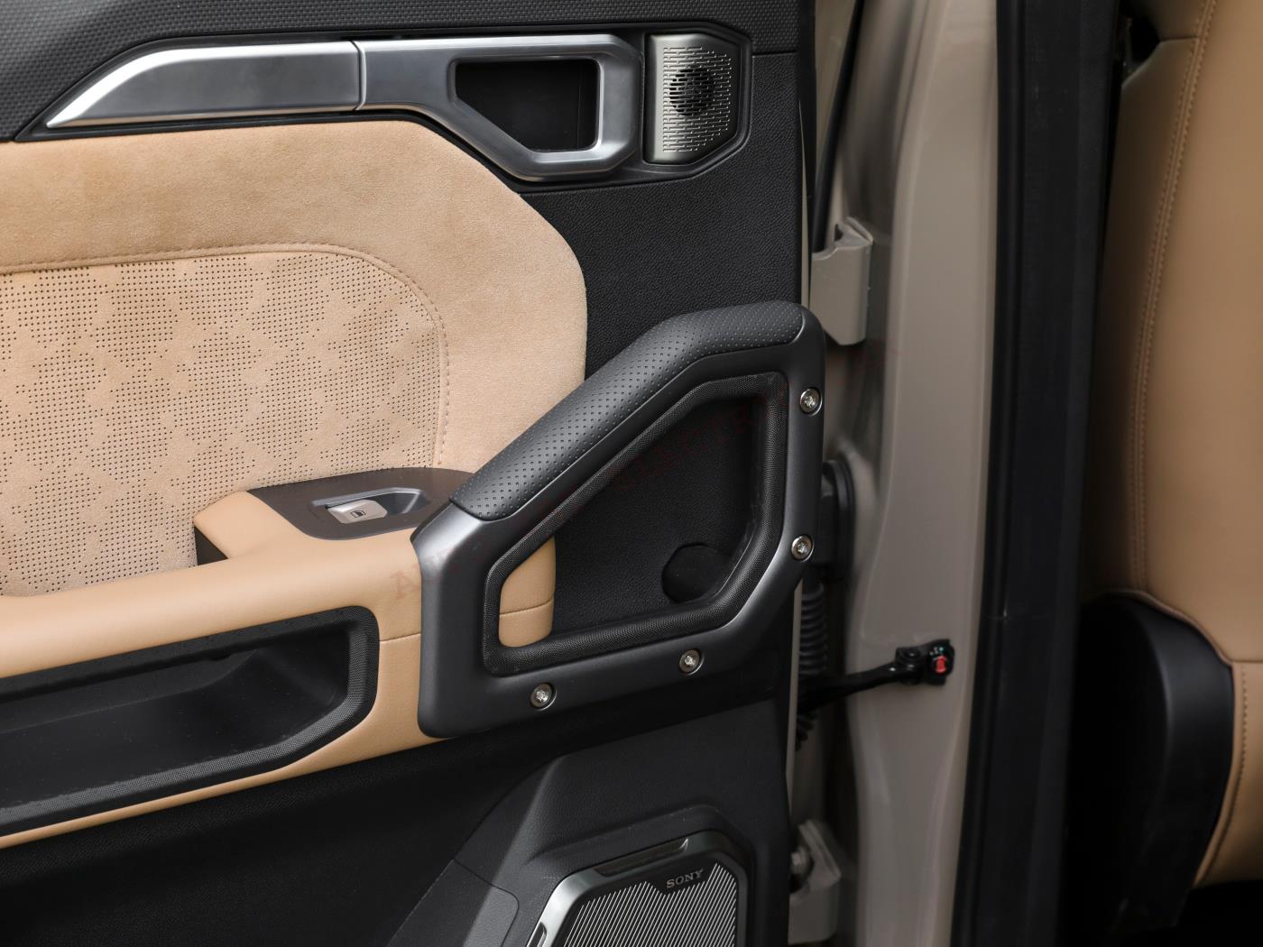 Джетур Путешественник X17