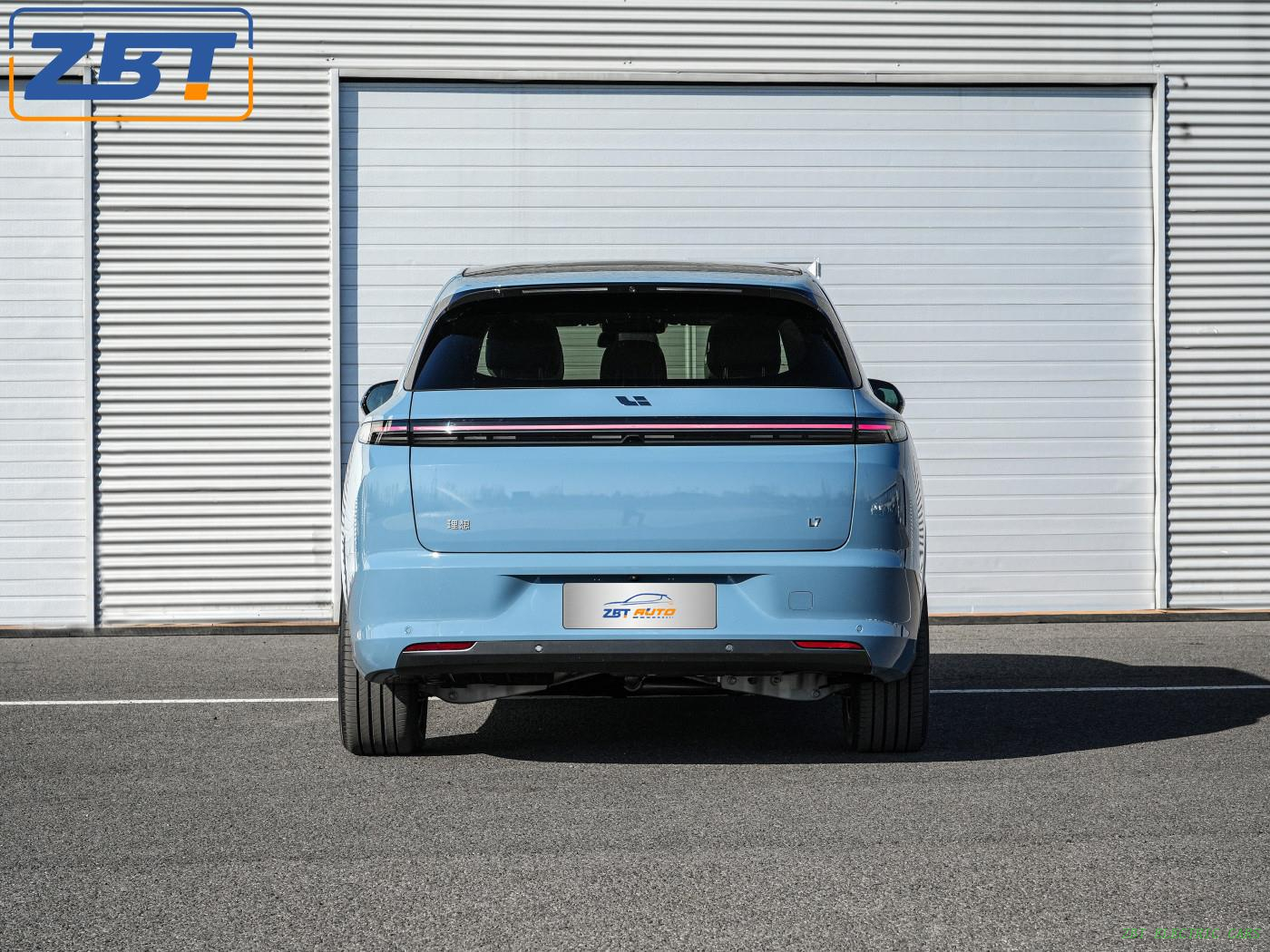 Ли Сян один гибридный электрический внедорожник Li L7