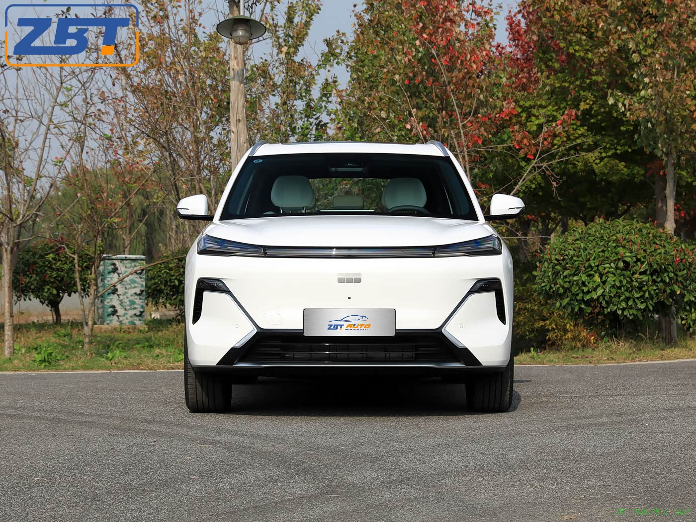 Электромобиль Geely Galaxy Starship 7 New Energy Hybrid SUV 2025 года