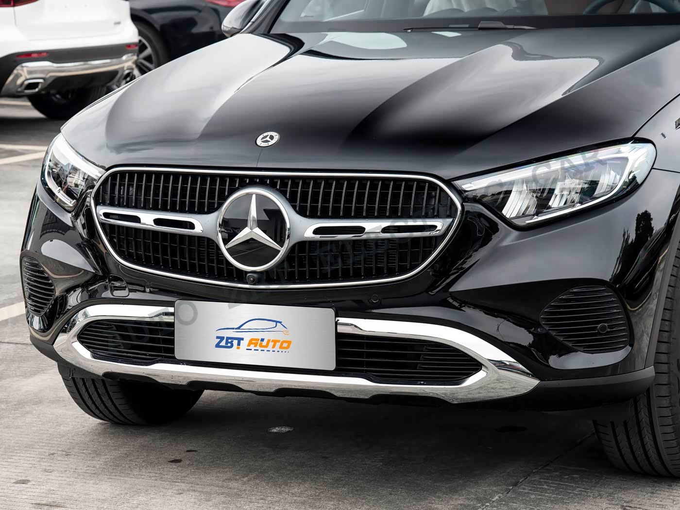 Бенц GLC 300L-B18