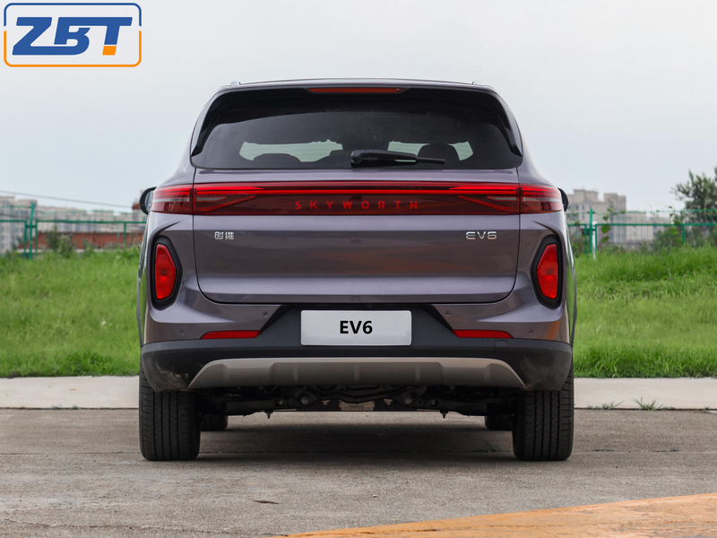 Электрический внедорожник Skyworth ET5 Ev6