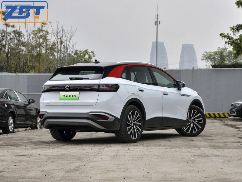 Модель Volkswagen ID.4 X Pure+