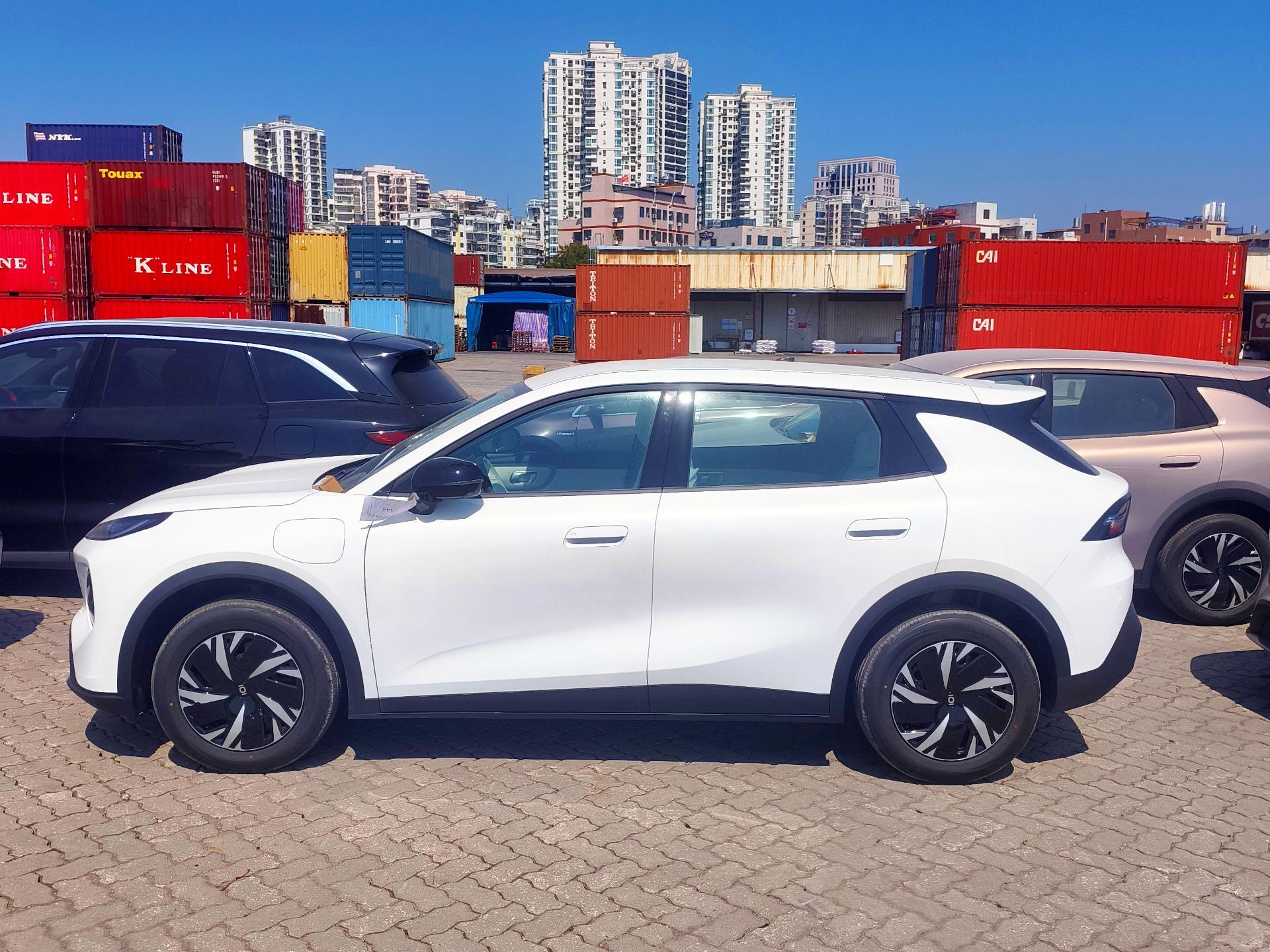 AUOTZBT Holdings поставляет Changan Qiyuan Q05 2026 года в условиях новых экспортных правил