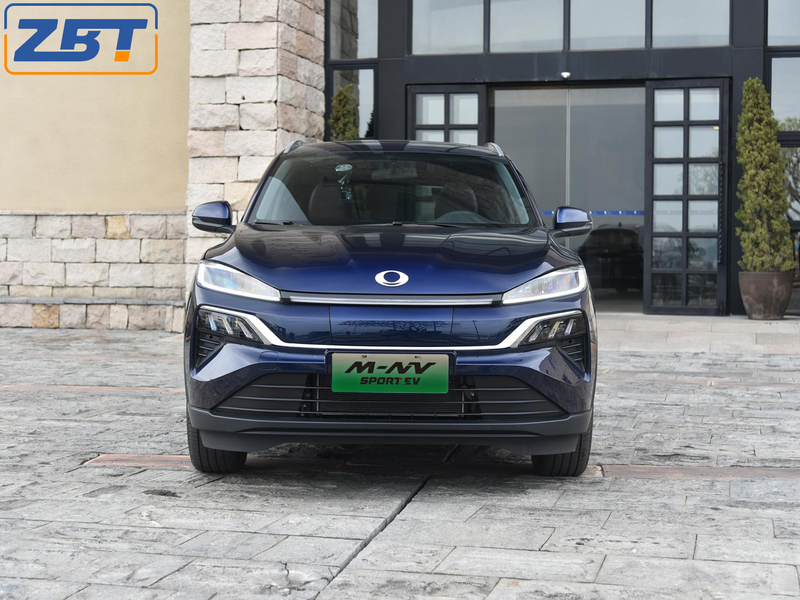 Электрический компактный внедорожник Honda M-NV