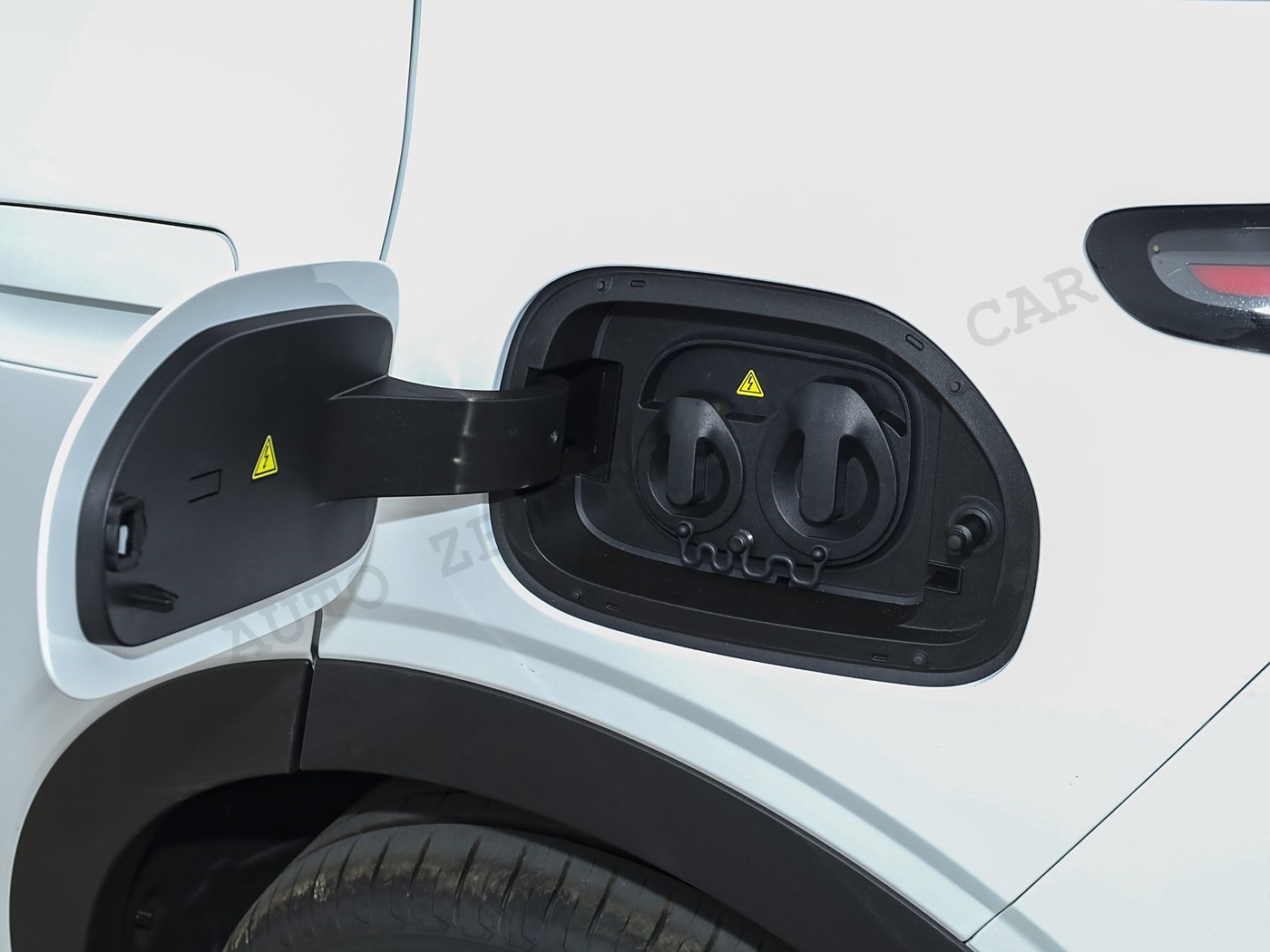 Цзили Синъюань-W32