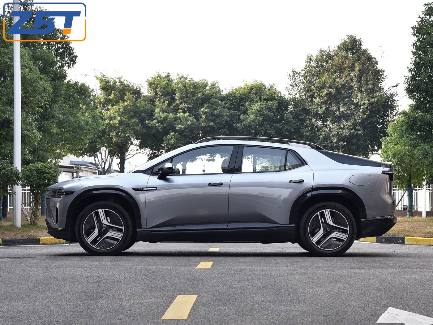 Циюань E07 - GR04