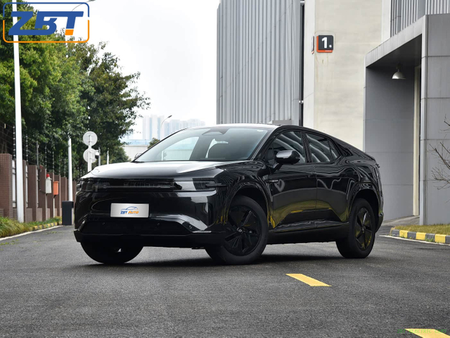 Changan Qiyuan E07 Бензиновый внедорожник, топливный автомобиль