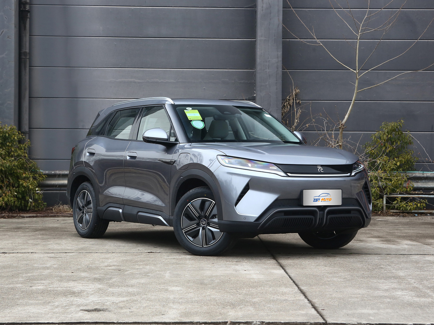 Юань вверх G03