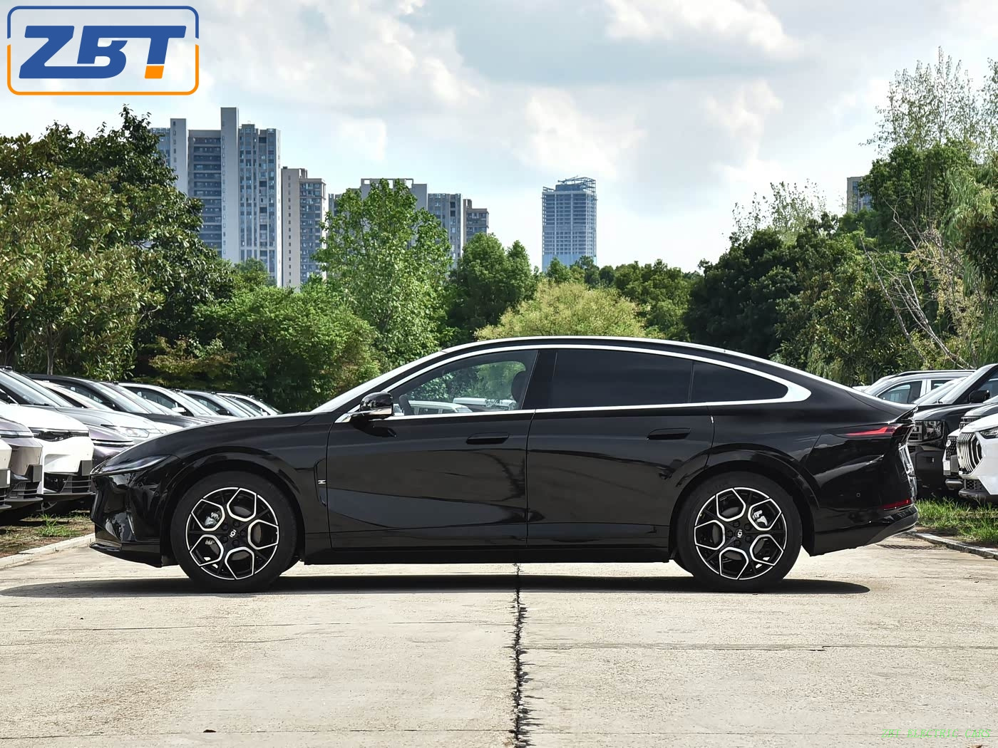 Электромобиль Qiyuan A07 New Energy Electric Sedan 18 999,00–19 999,00 долларов США/