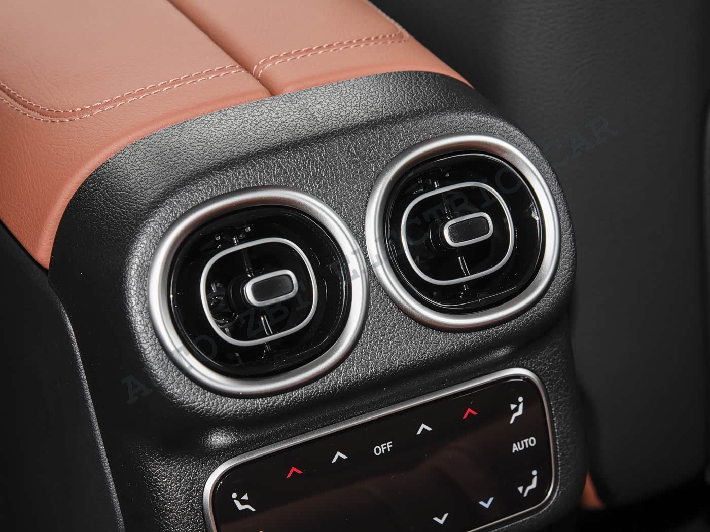 Бенц GLC 300L-GR57