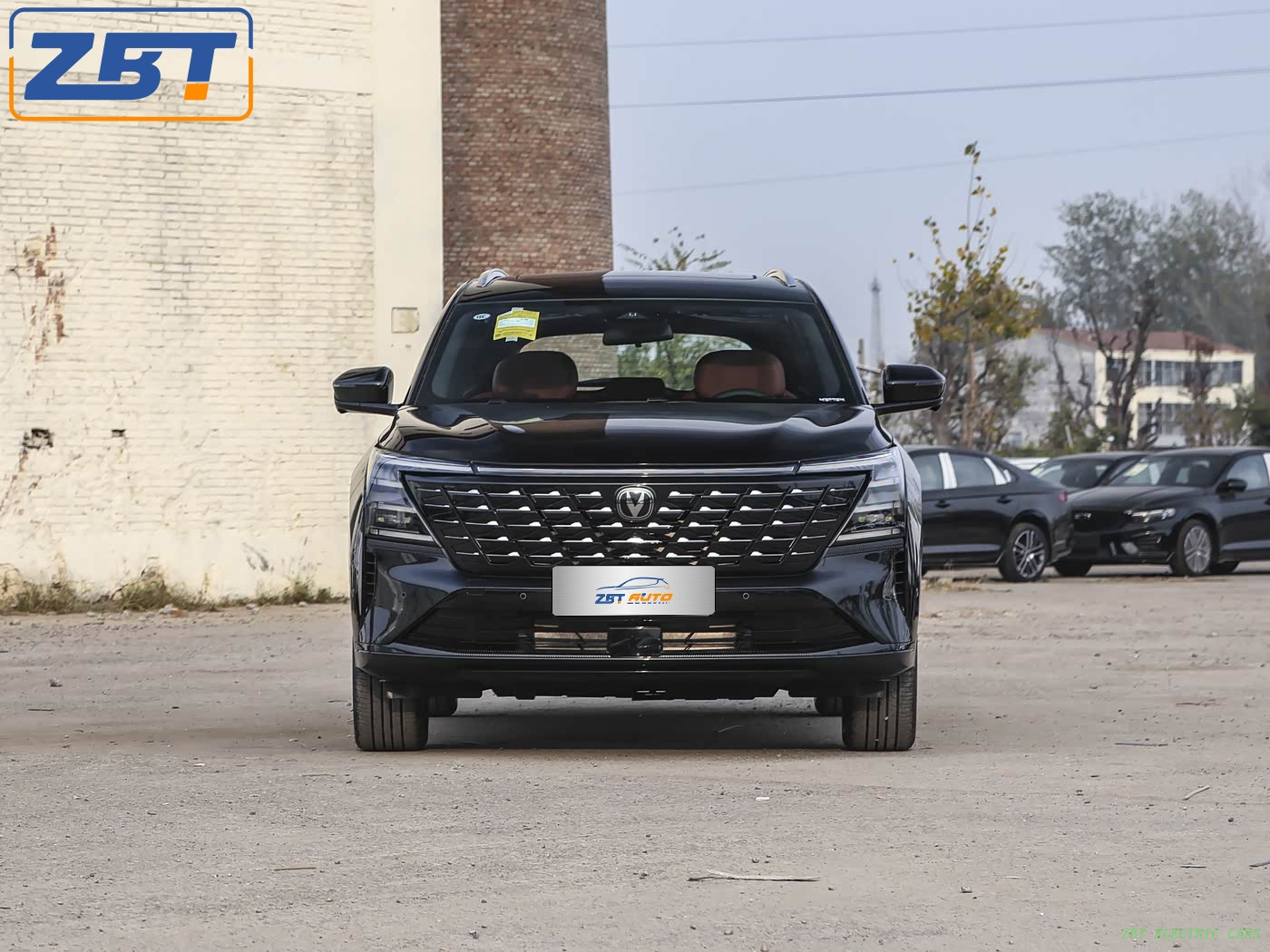 Changan CS 75 PLUS бензиновый внедорожник, топливный автомобиль