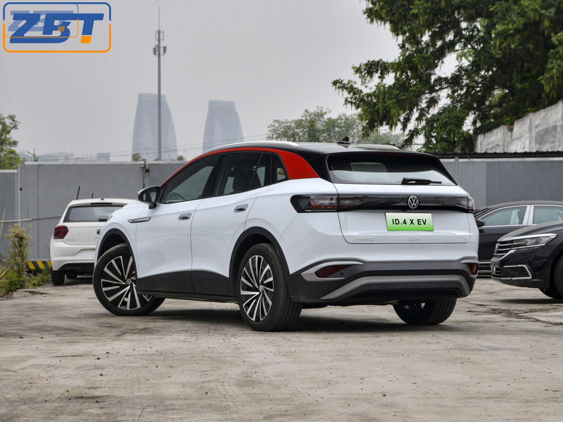 Модель Volkswagen ID.4 X Pure+