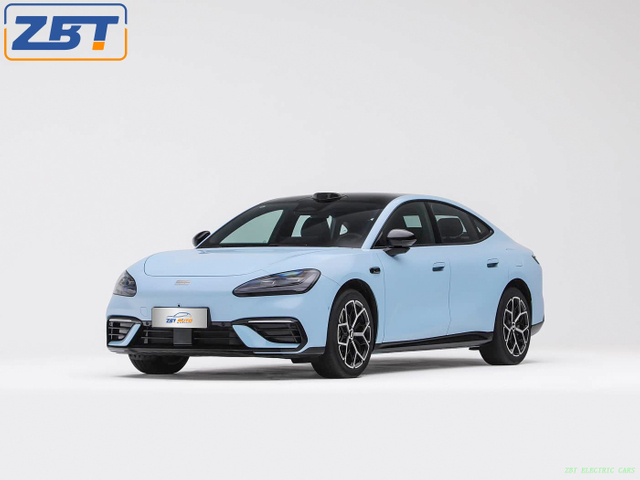 Бензиновый внедорожник GEELY YHTT, работающий на топливе