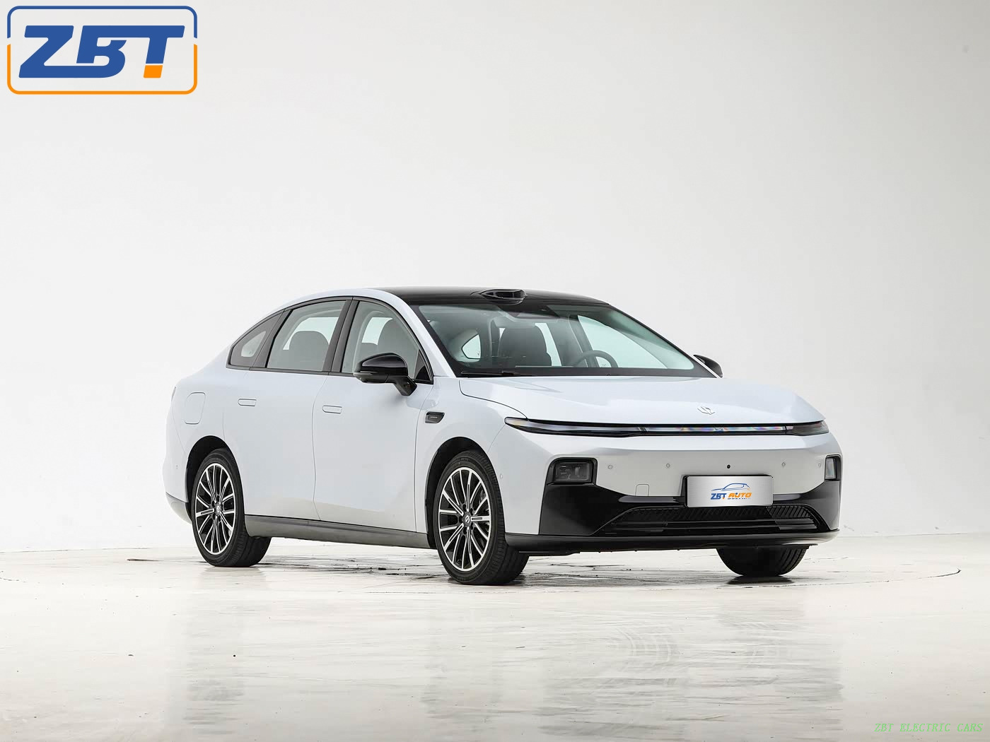 jumpmotor B01 New Energy Hybrid SUV Цена в США 21 799,00–21 999,00 долларов США