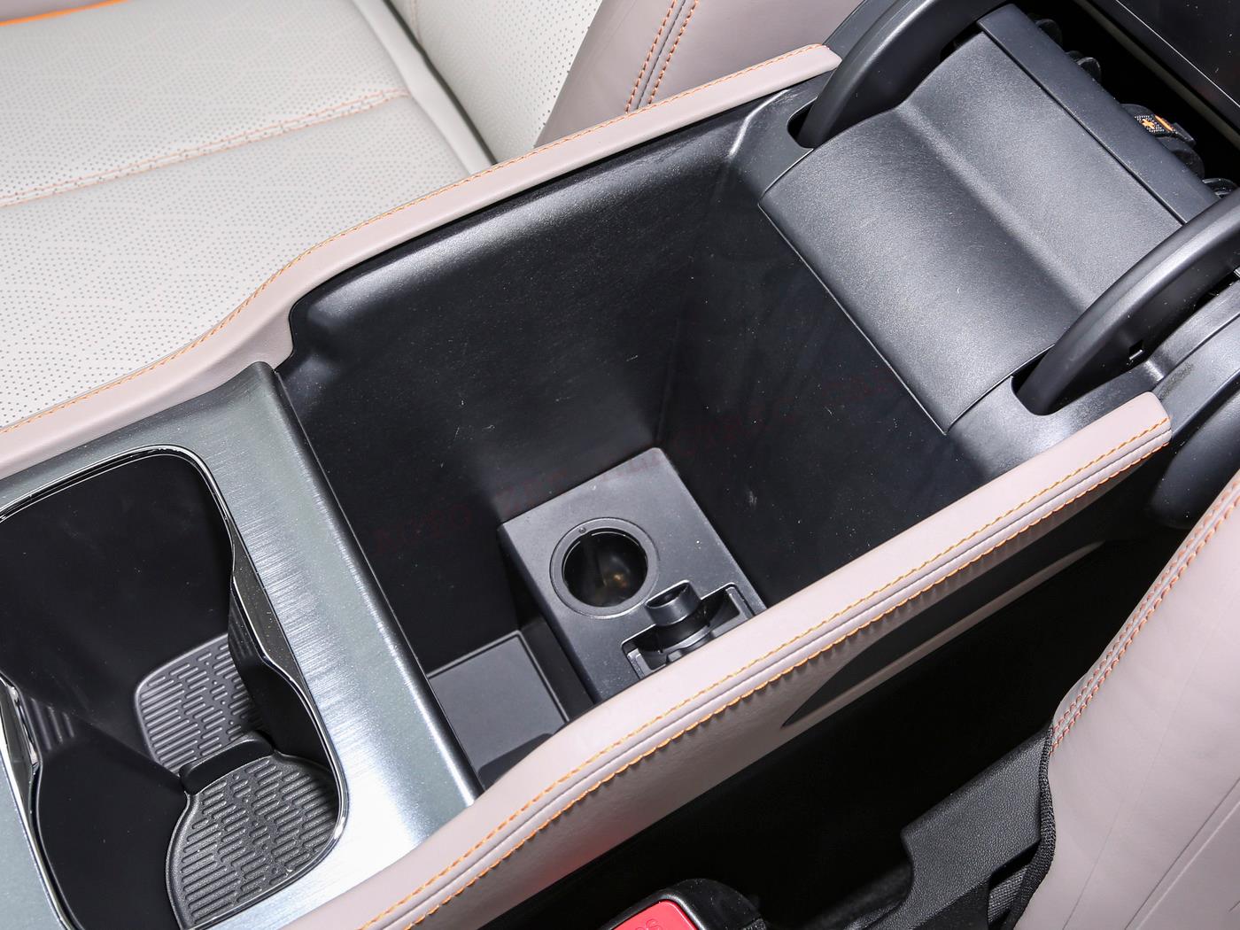 Юань Плюс X32