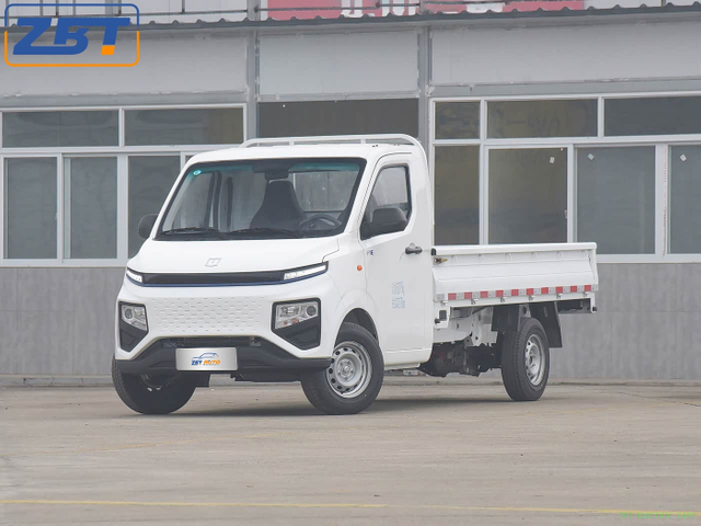 Бензиновый внедорожник Geely Yuancheng F1E, работающий на топливе