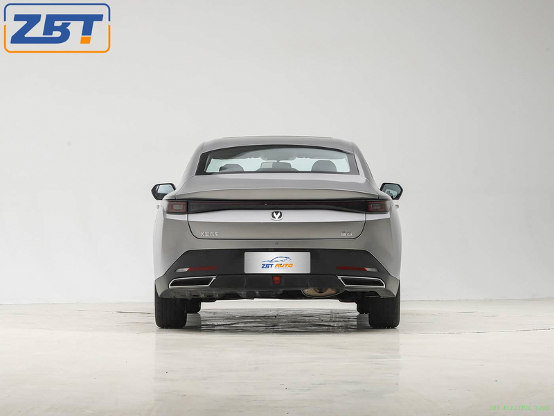 Changan Yidon New Energy Hybrid SUV Цена в США 12 599,00–12 999,00 долларов США.