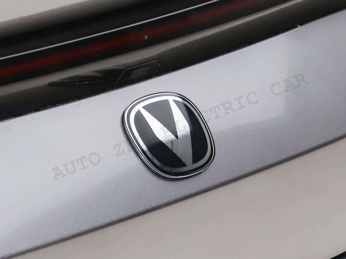 Чанган Идон - A32