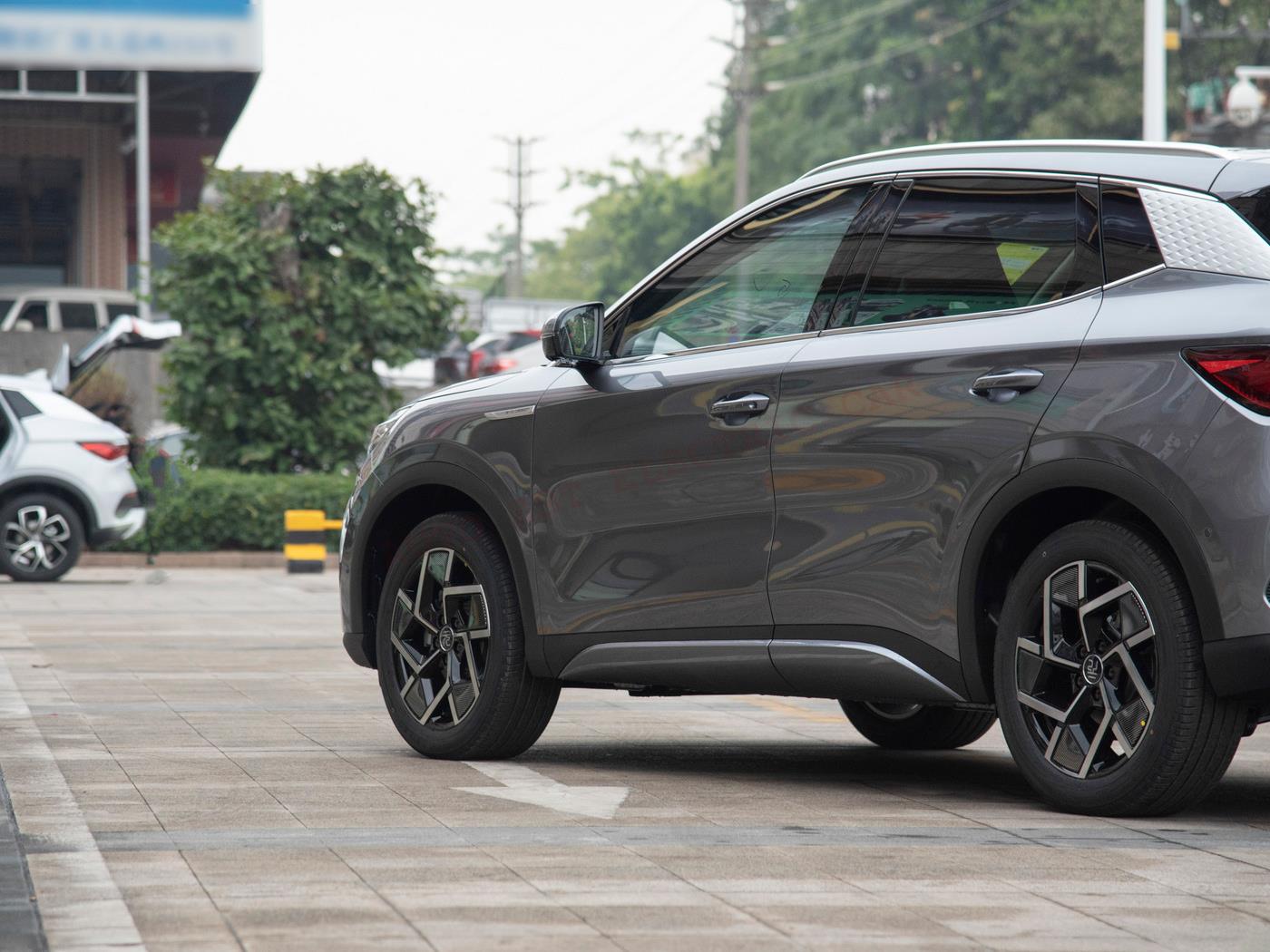 Юань Плюс X123