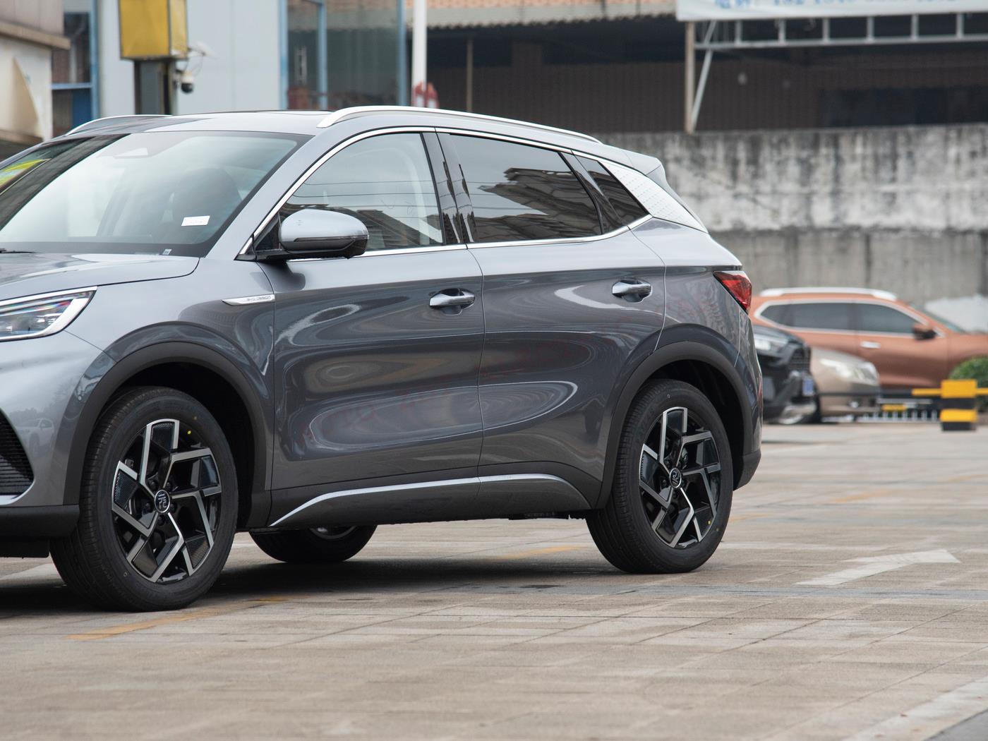 Юань Плюс X122