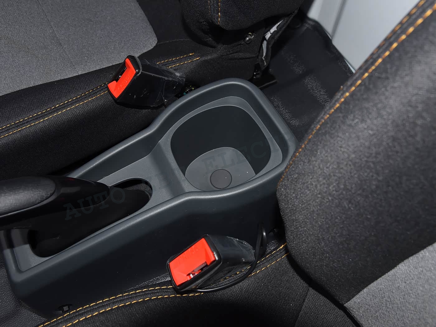 Geely Юанчэн F1E-W44