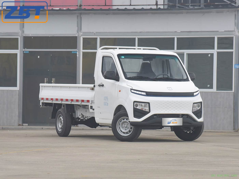 Бензиновый внедорожник Geely Yuancheng F1E, работающий на топливе