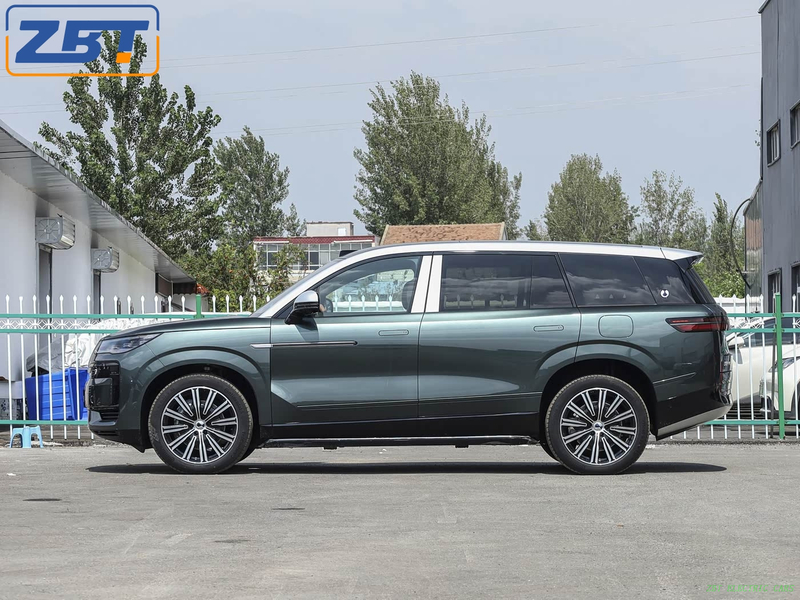 Бензиновый внедорожник BYD TENSI N9, работающий на топливе