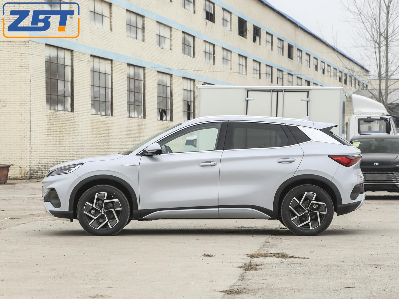 Юань Плюс W04