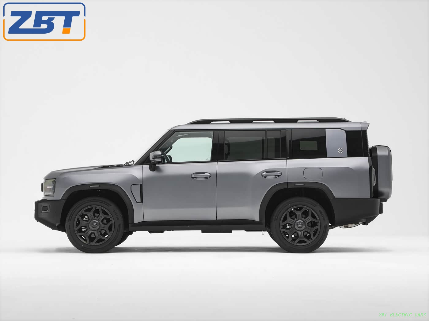 Бензиновый внедорожник Jetour Traveller 2026, топливный автомобиль