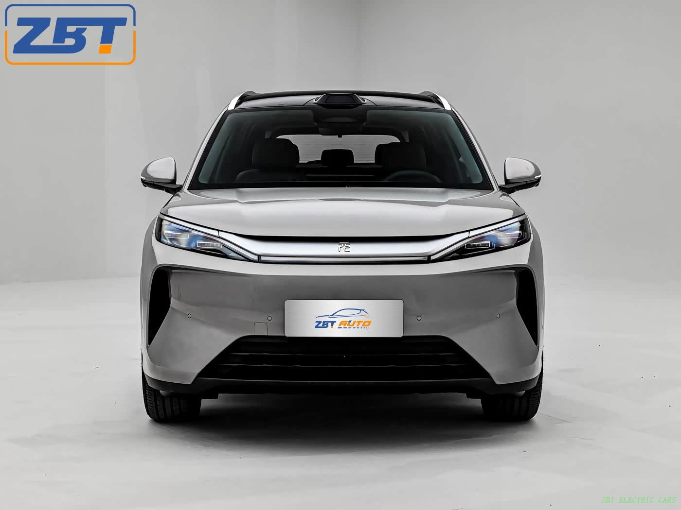Бензиновый внедорожник BYD 3RD YUAN PLUS, работающий на топливе